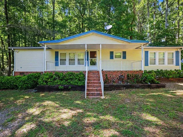 68 Walnut Dr, Woodruff, SC 29388