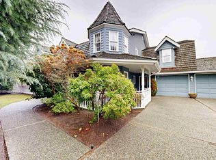 9480 Whiteoak Gate, Richmond, BC V7E6A6