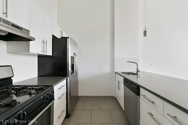 Rented by Living New York | media 7