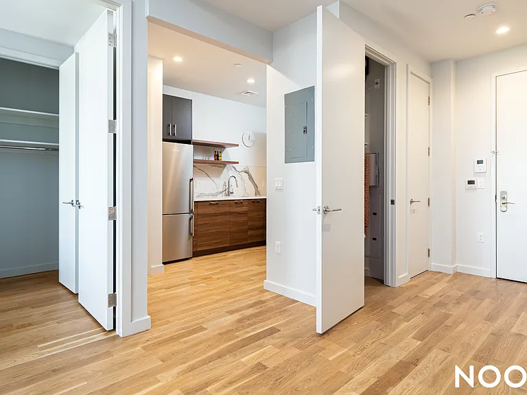 45-57 Davis St #811 — Photo 4