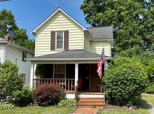 1744 8th St, Cuyahoga Falls, OH 44221