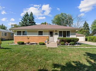 8220 West Lynmar TERRACE, Milwaukee, WI 53222