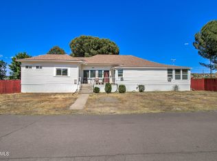 5649 Miami Gardens Dr, Miami, AZ 85539