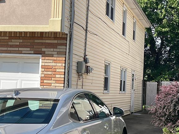 2nd image of 40 Fern Ave