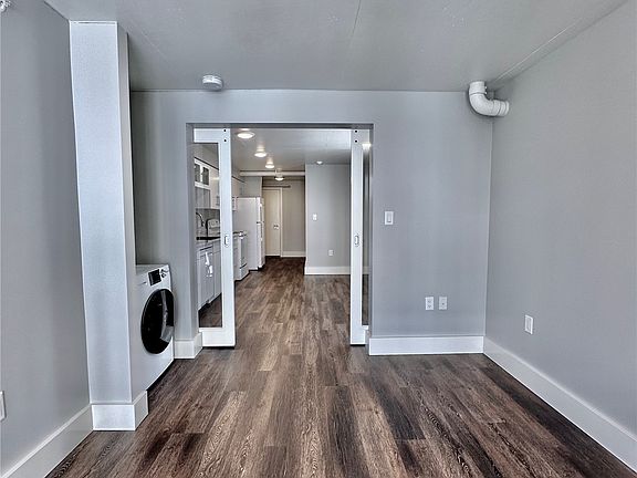 4th image of 803 Waimanu St #609