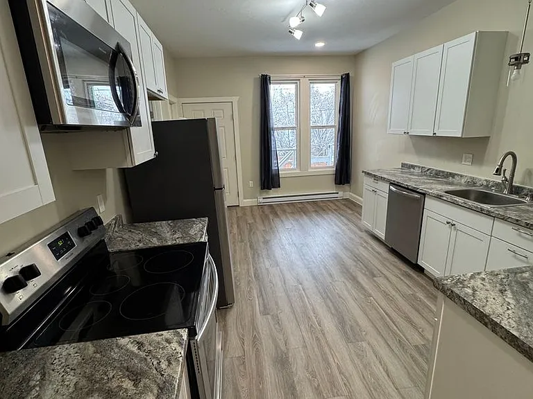314 S Excelsior Ave — Photo 2