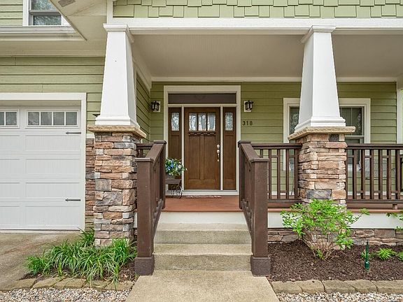 4th image of 318 El Portal Dr