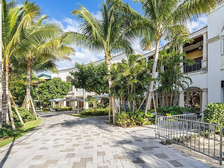 550 Okeechobee Blvd #1508 — Photo 93