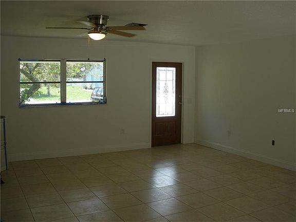 3rd image of 10349 Rachel Ave