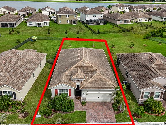 2nd image of 10558 SW Toren Way