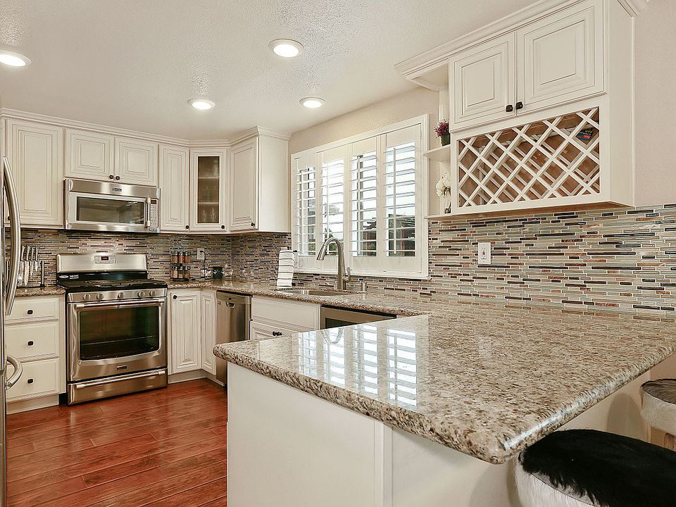 1st image of 3324 Ashburton Dr