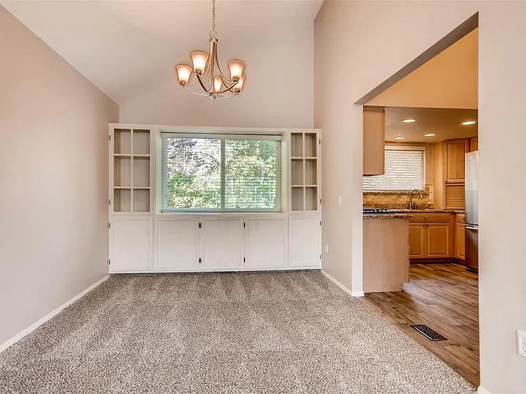 6403 S Florence Way — Photo 13