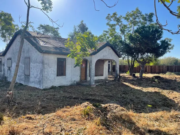 7512 Jennings Rd, Modesto, CA 95358