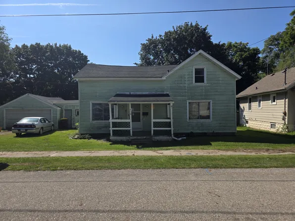 519 Harrison St, Ionia, MI 48846