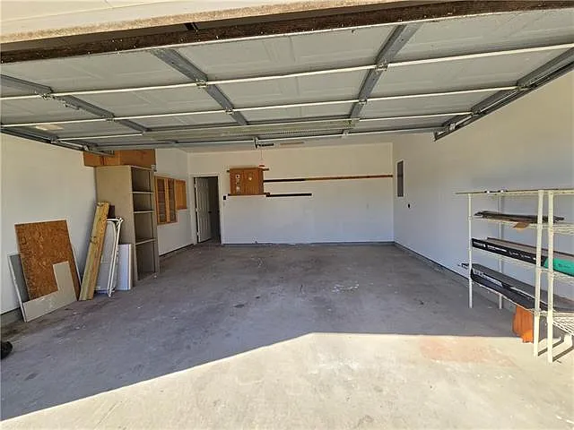 407 E Redbud Dr — Photo 22