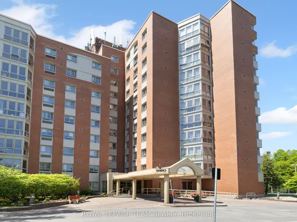 960 Teron Rd #611, Ottawa, ON K2K 2B6