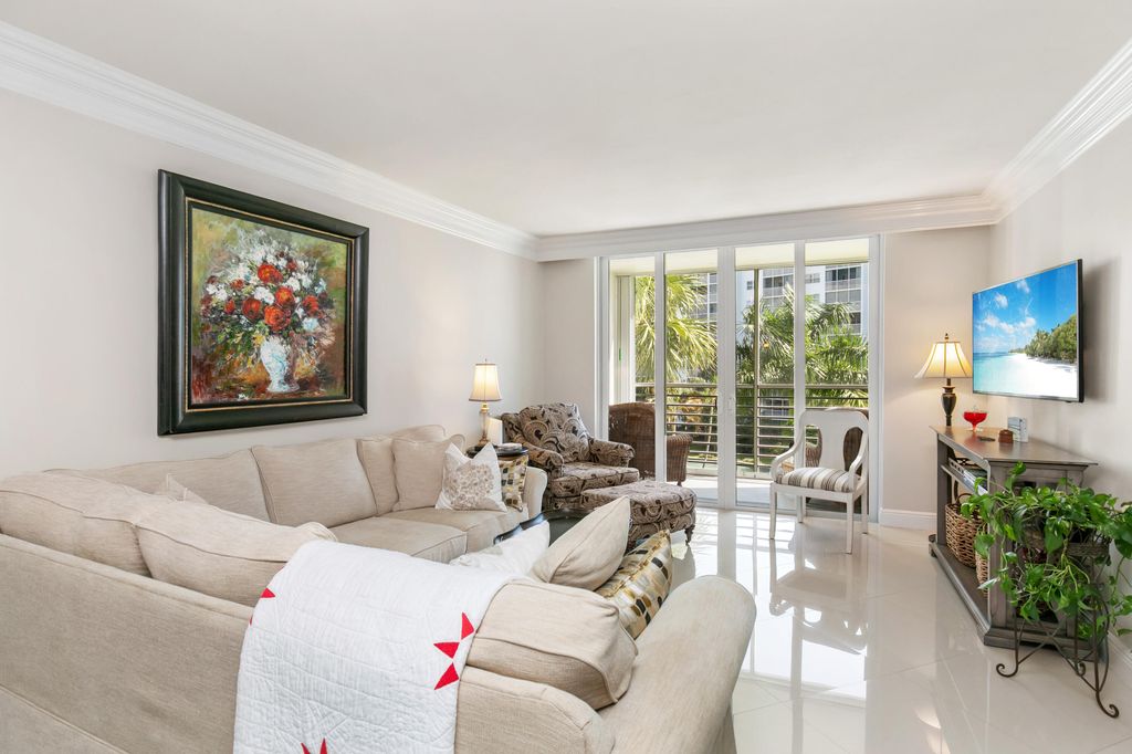 2731 NE 14th Street Causeway #407, photo 9