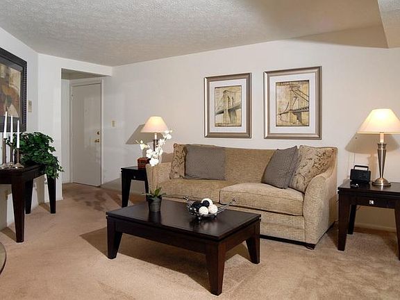 3rd image of 27433 Detroit Rd #5zbhgpvmt