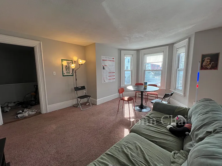 21 Mansfield St #2 — Photo 5