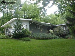 14687 Bennett Rd, North Royalton, OH 44133