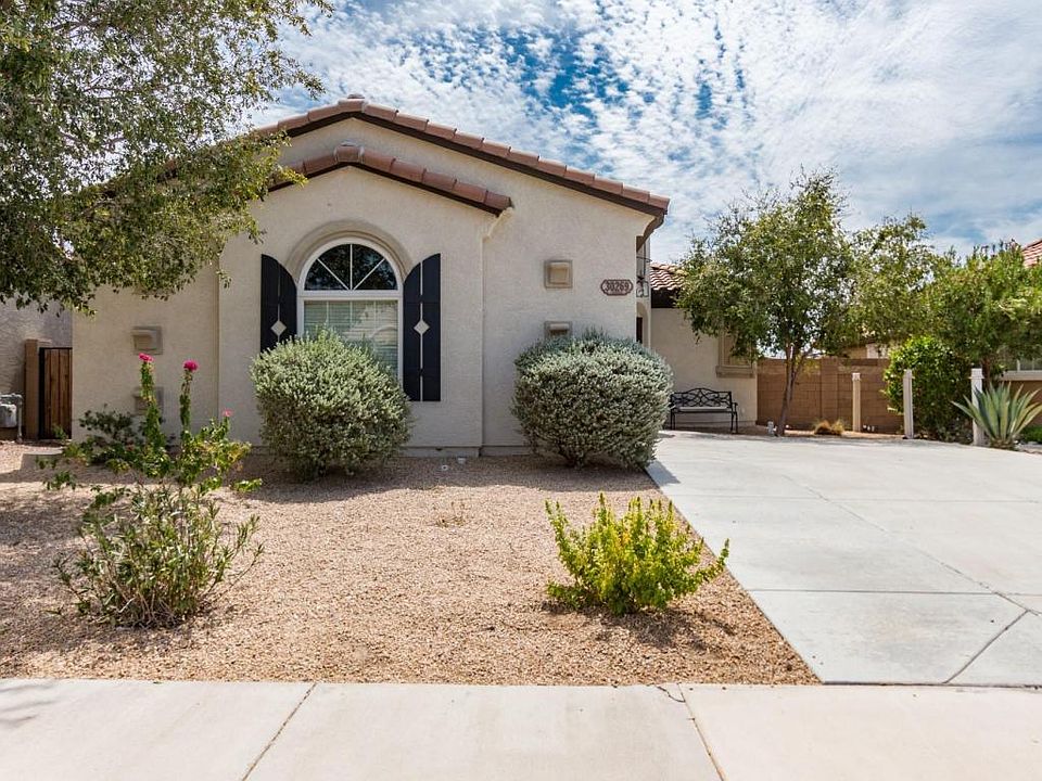 1st image of 30269 W Earll Dr