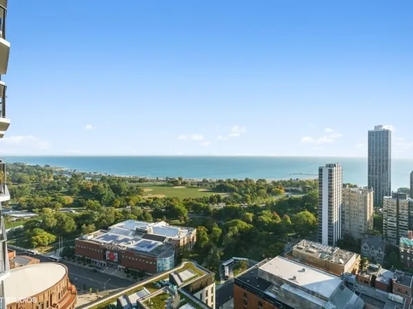 1560 N Sandburg Ter APT 3406J, Chicago, IL 60610