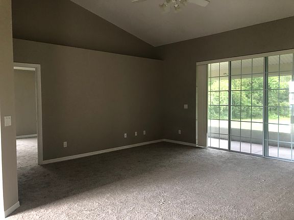 4th image of 470 Marion Oaks Golf Way