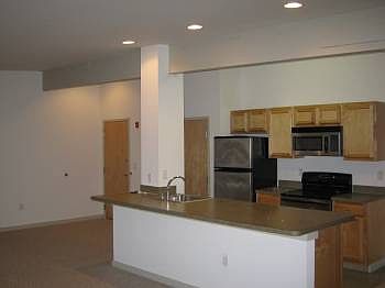 1st image of 1011 N Hancock St APT 302
