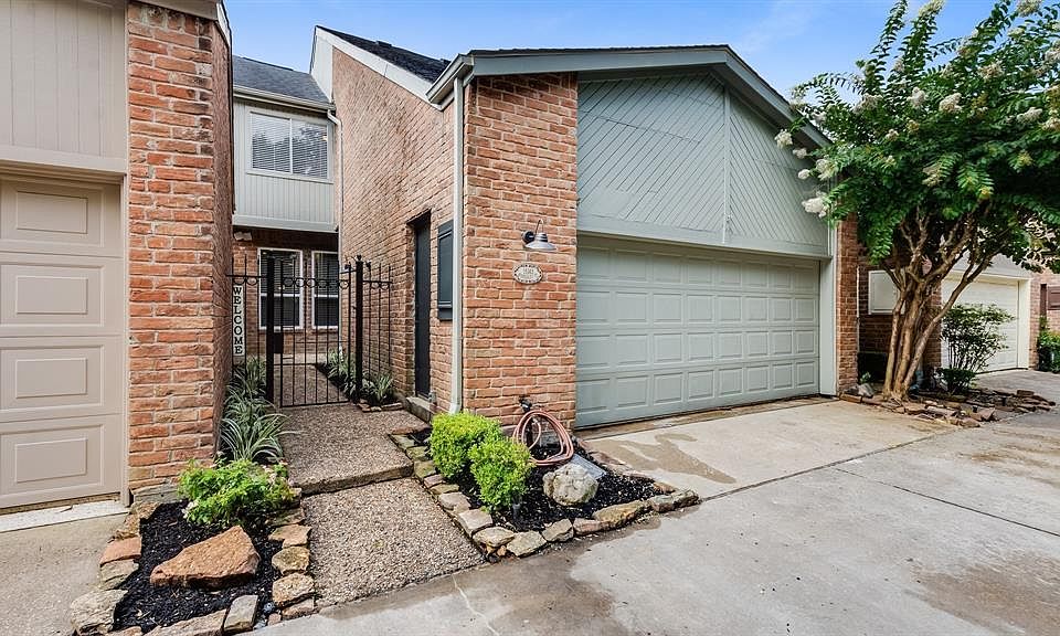 1st image of 15143 Kimberley Ct #30