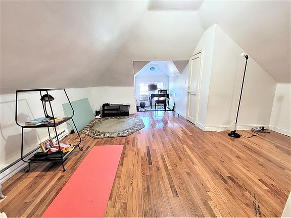 5th image of 11 Monponset St #3
