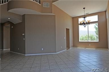 5th image of 23814 Oakhurst Dr