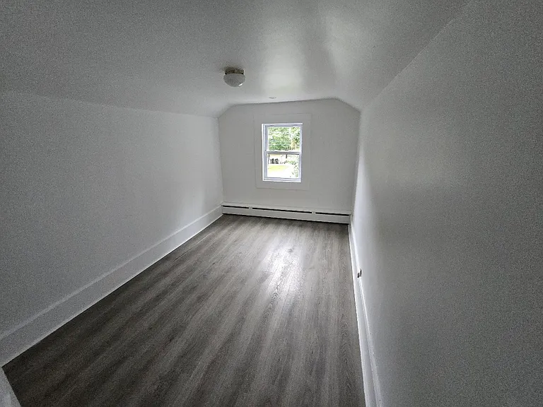 208 Glenmere Rd #1 — Photo 17
