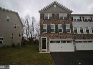 1573 Hickory Ln, Langhorne, PA 19047