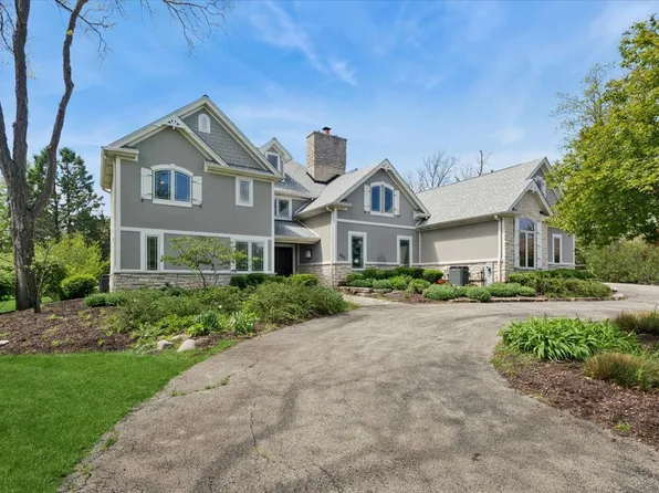 685 Golf Club Ln, Frankfort, IL 60423