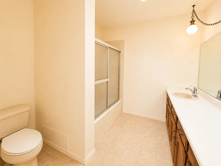 23 Lakeshore Dr NE — Photo 11