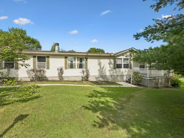 1422 Dove Ln, Springfield, TN 37172