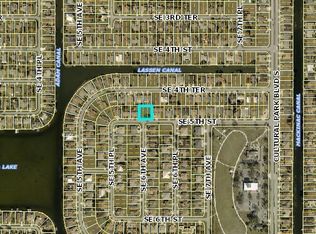 519 SE 5th St, Cape Coral, FL 33990