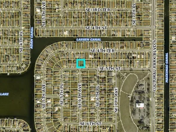 519 SE 5th St, Cape Coral, FL 33990