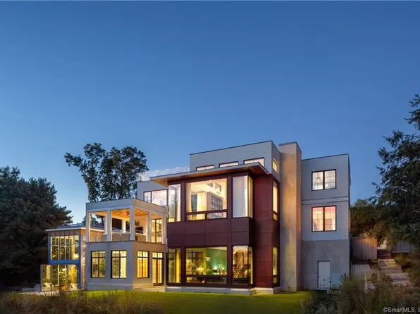 11 Bluewater Hill, Westport, CT 06880