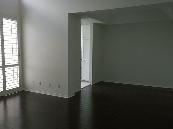 5th image of 1516 S Beverly Dr APT 304