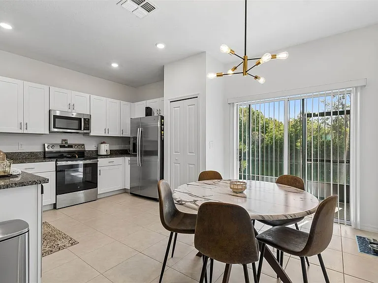 6076 Shiner St — Photo 12