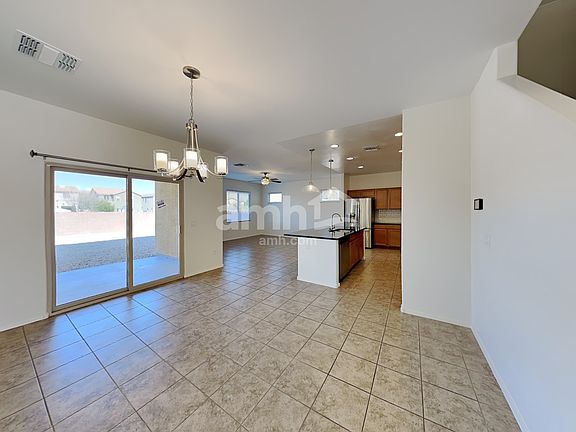 5th image of 683 N Nestled Hummingbird Ln
