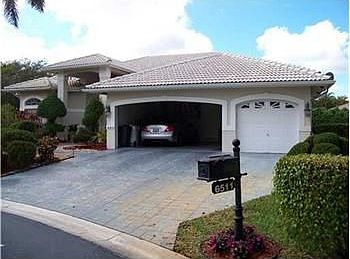 1st image of 6511 NW 98th Dr