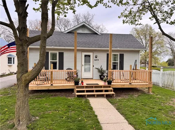 625 Noble Dr, Bryan, OH 43506