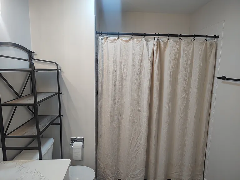 30 Waverly Ct — Photo 9