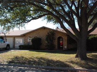 3809 Honeysuckle Ln, San Angelo, TX 76904
