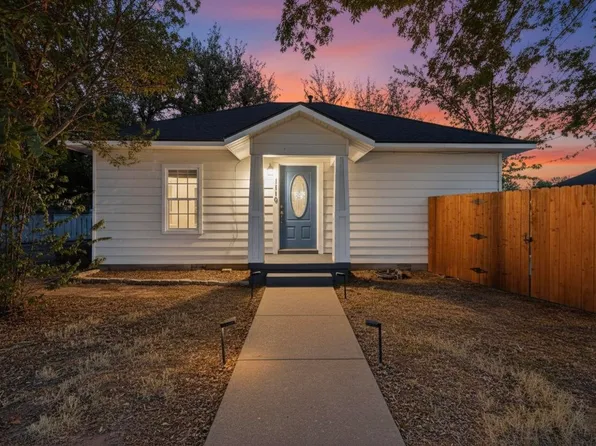 1116 Franklin St, Weatherford, TX 76086