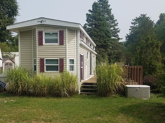 3rd image of 6473 Blue Star Hwy Lot 46