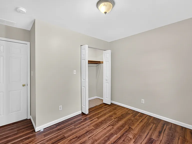 334 E Hunt Ave — Photo 15