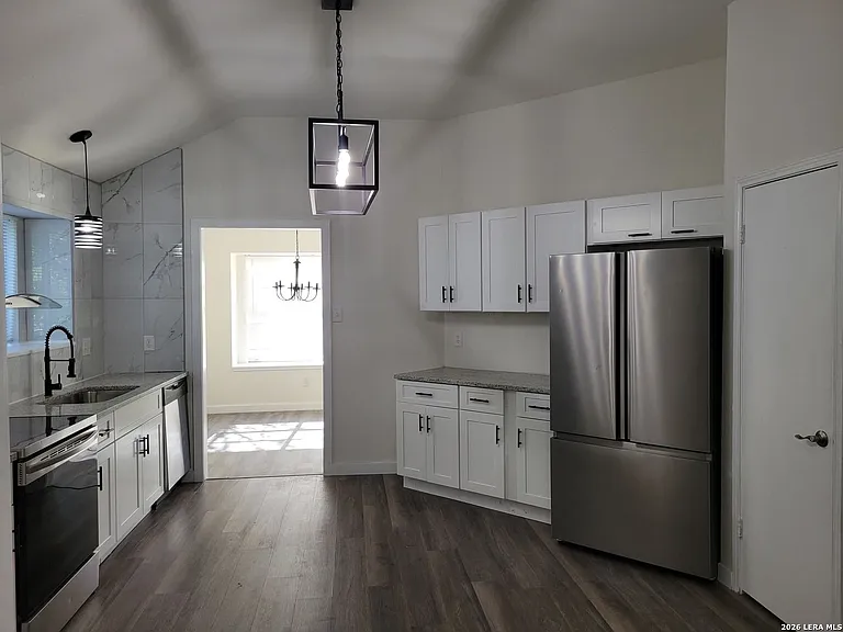 6810 Raintree Path — Photo 5
